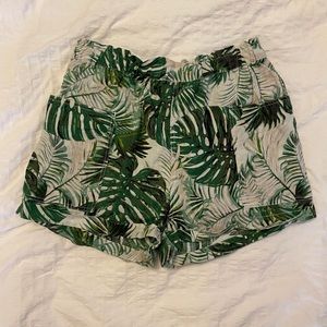 Tahari Palm Linen Shorts